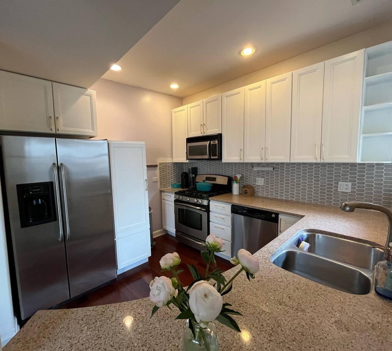 Cabinet Refinishing | Transform Your Space with WHFinishing