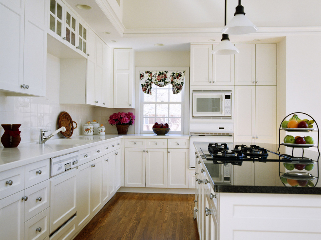 Kitchen cabinet refinishing in CT